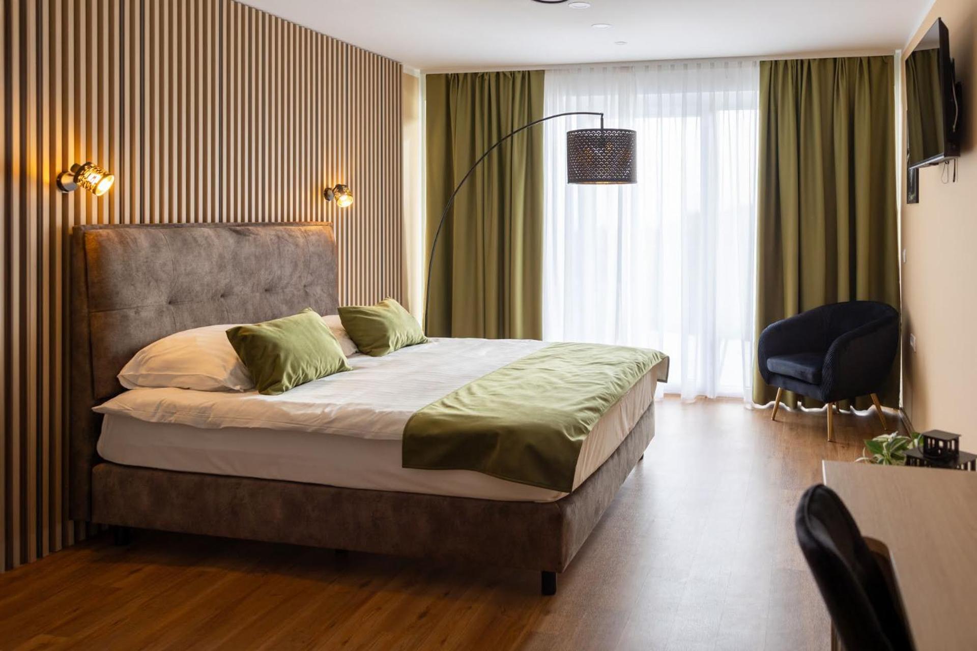 Hotel Dolenjc ノヴォ メスト エクステリア 写真