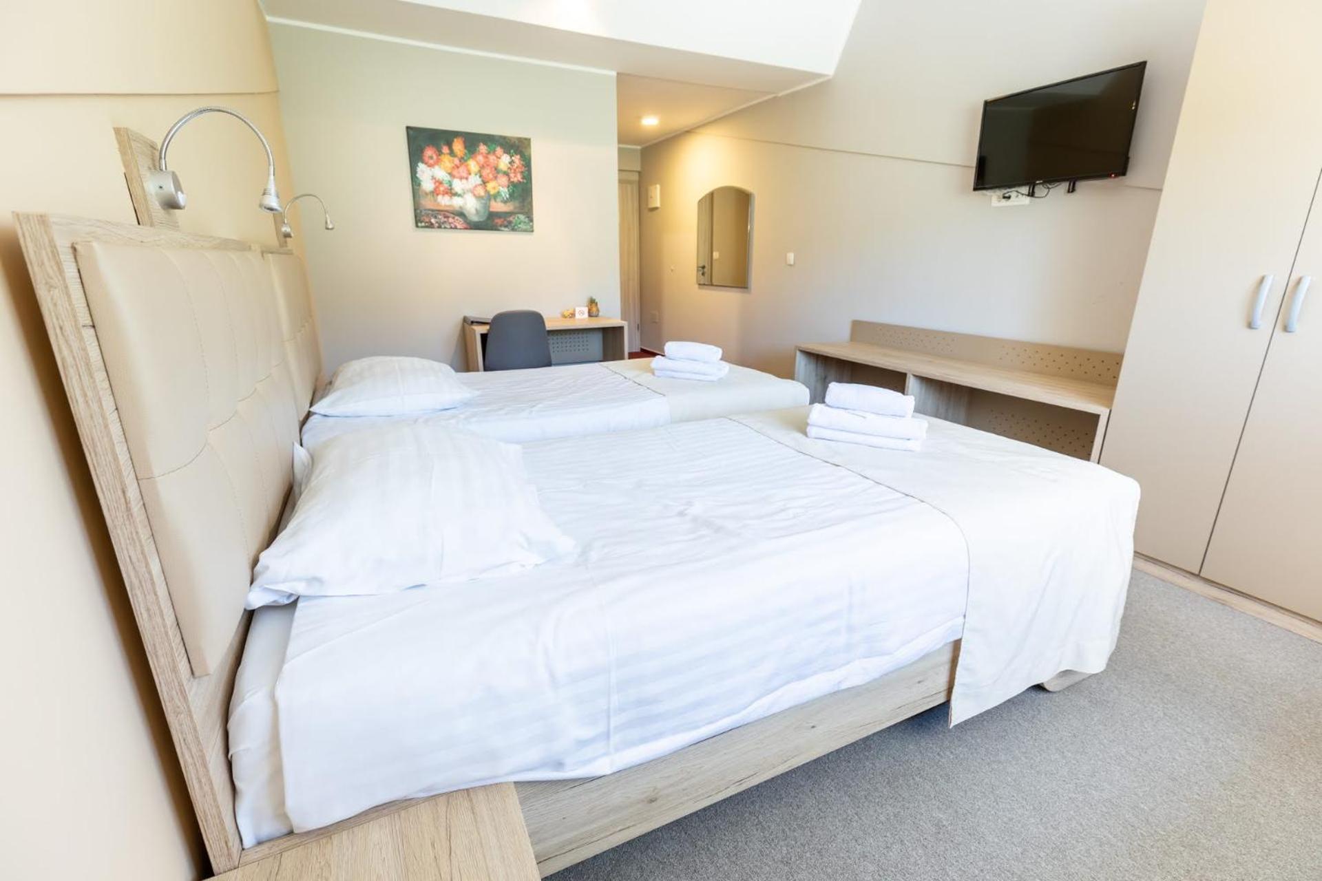 Hotel Dolenjc ノヴォ メスト 部屋 写真